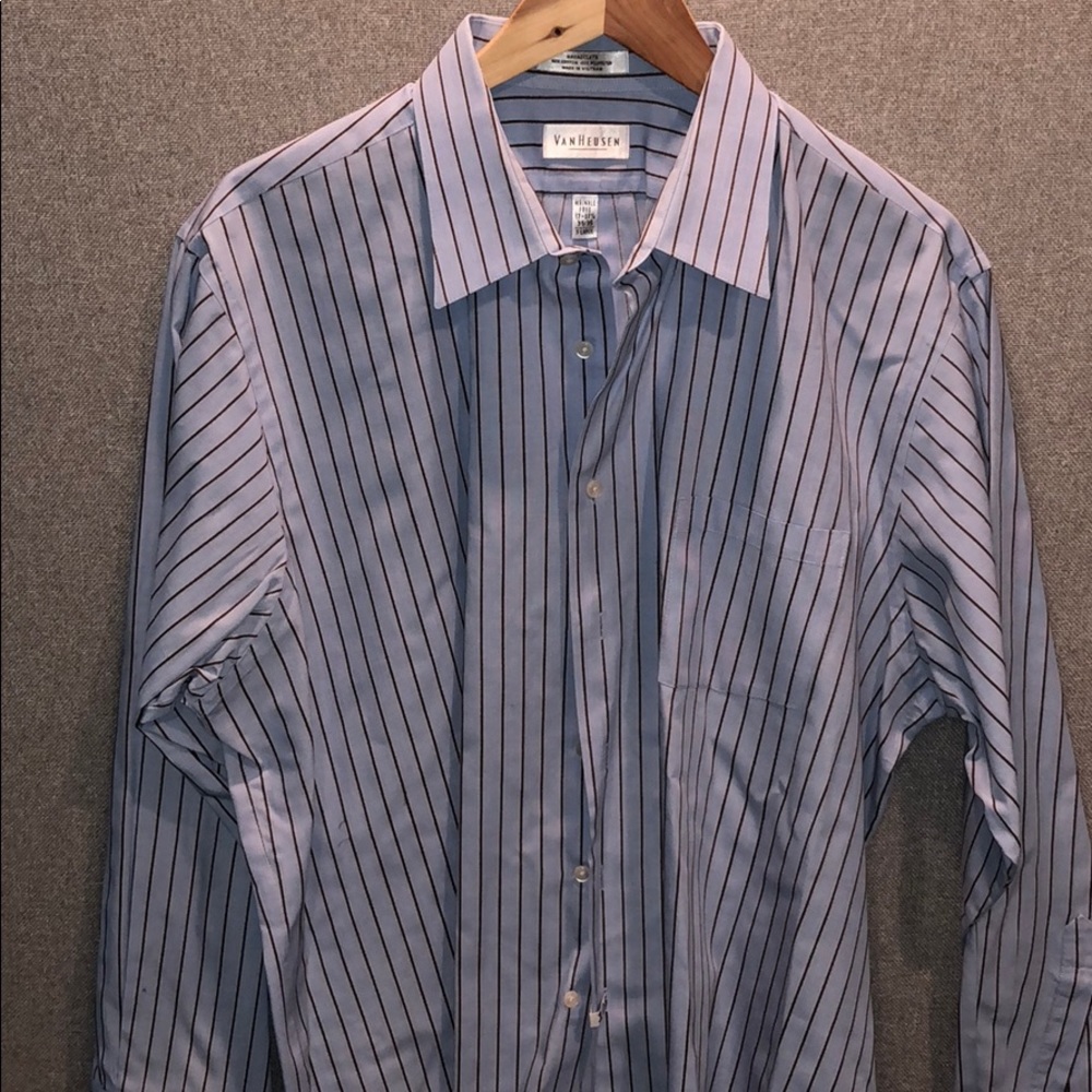 Van Heusen Button Down